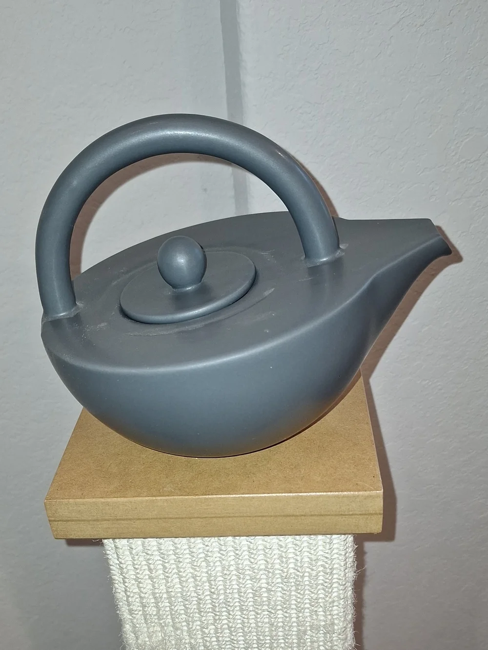 ASA Selection German Matte Ceramic Teapot Made In Portugal Gray